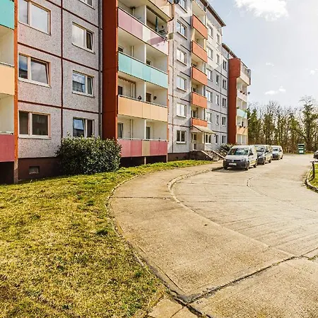 Gemuetliche Monteurwohnung In Apartamento Sandersdorf